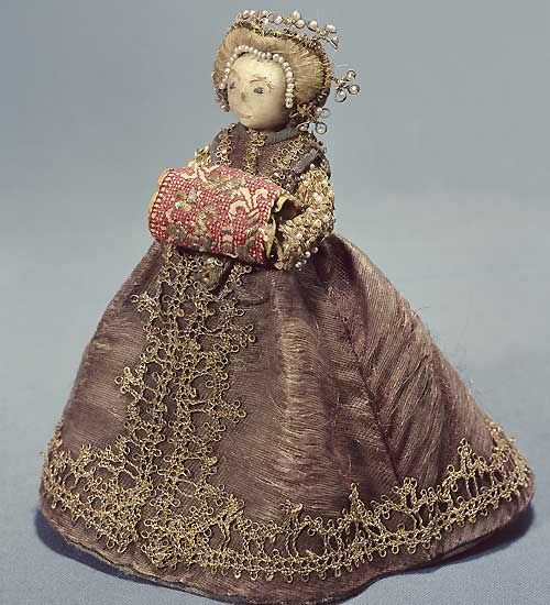 Figure3: Charles IX doll, 1590